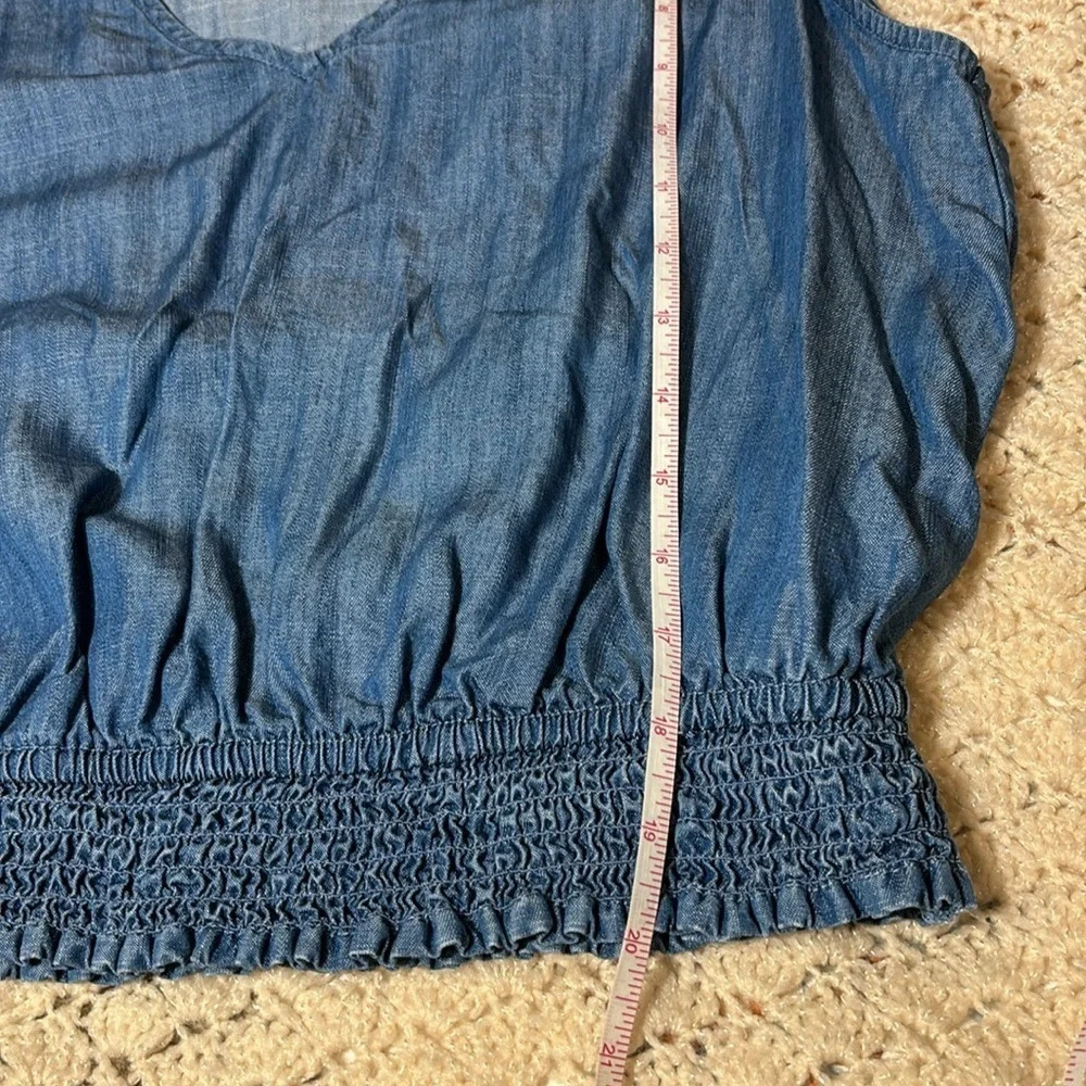 Harper Heritage Boutique Denim Ruffle Cap Sleeve Top size large - Picture 6 of 7